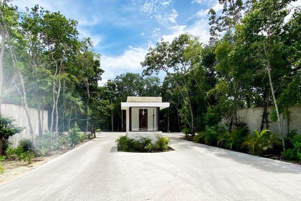 Casa Areca, Awarded Architectural Villa Located In A Secured Gated Community, With Concierge Services Tulum Bagian luar foto